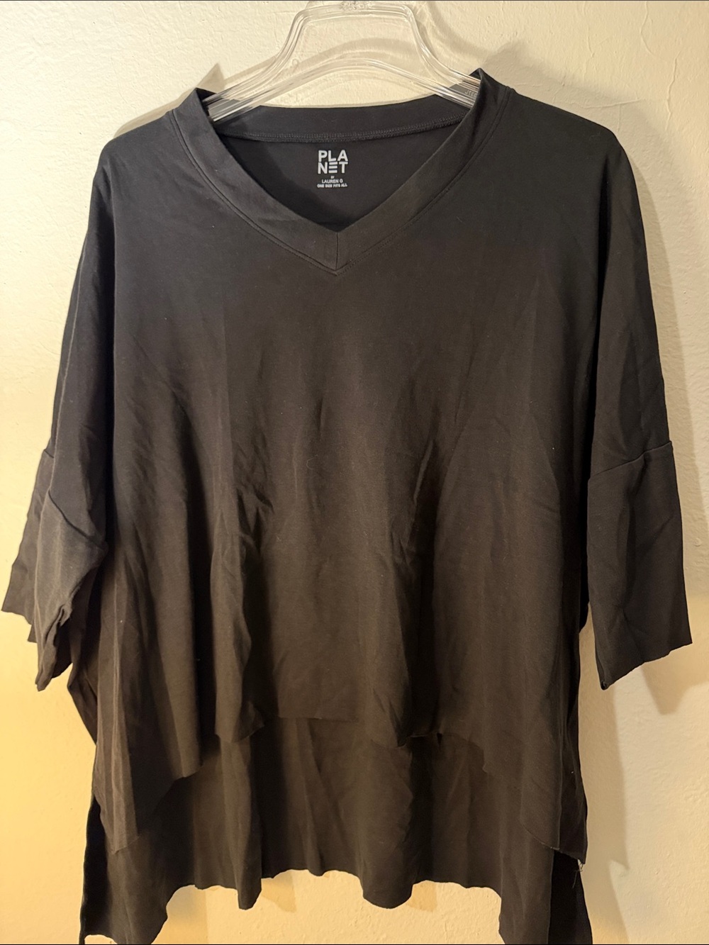 Planet Relaxed V-Neck Black Layered Tunic